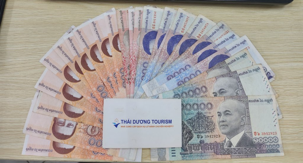 Đổi tiền du lịch Campuchia ở đâu