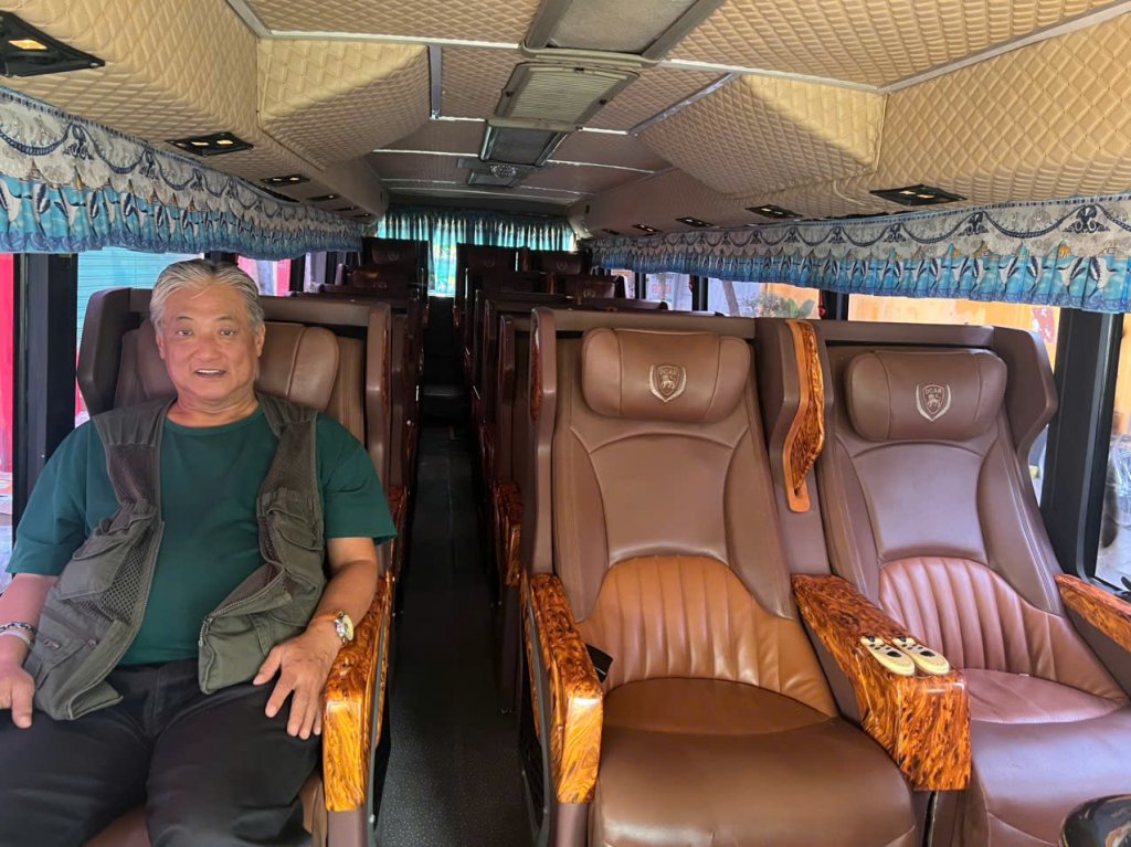 Thai Duong airbus - bus to Cambodia - xe đi Campuchia