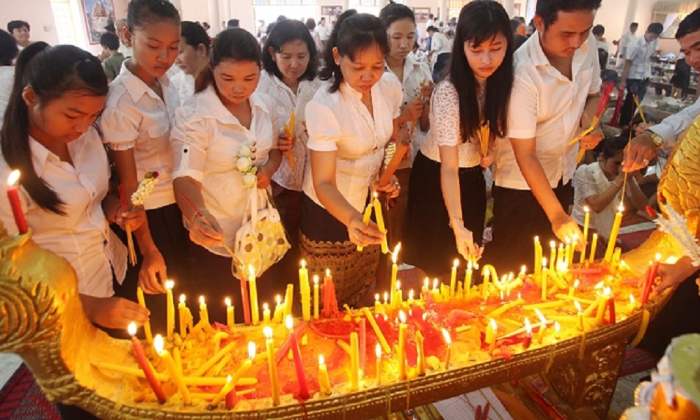 Thai Duong airbus - bus to Cambodia - xe đi Campuchia