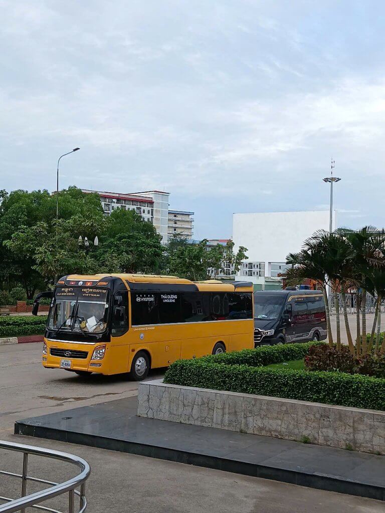 Từ Sài Gòn đi Campuchia bao nhiêu tiếng