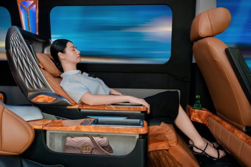 Thuê xe Limousine đi Campuchia Thai Duong airbus - bus to Cambodia - xe đi Campuchia