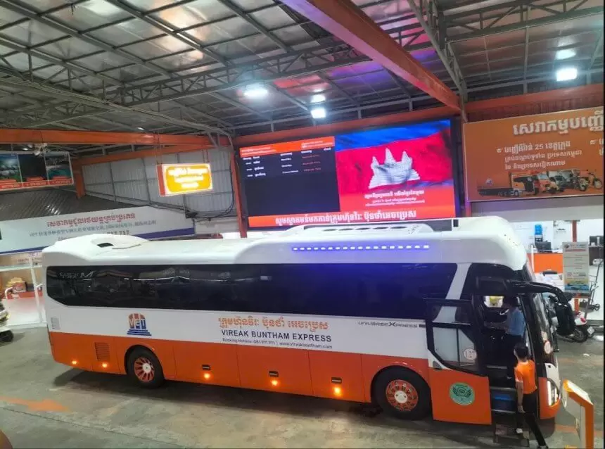 Thuê xe Limousine đi Campuchia Virak Buntham Phnom Penh Lịch chạy, giá vé & review mới nhất 2026