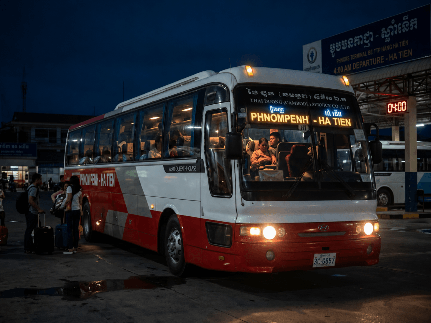 Thuê xe Limousine đi Campuchia Xe từ Phnom Penh đi Hà Tiên 2026 Nhà xe Thái Dương Limo đi Hà Tiên
